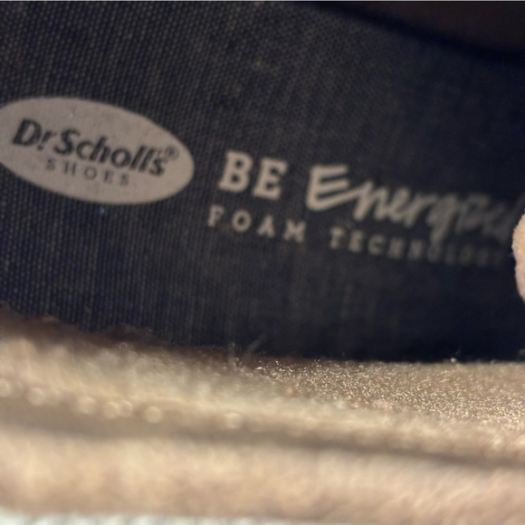 Dr. Scholl’s Dakota Wedge Lace up Ankle Booties. Size 6. Tan, 2” heel. - Picture 7 of 10